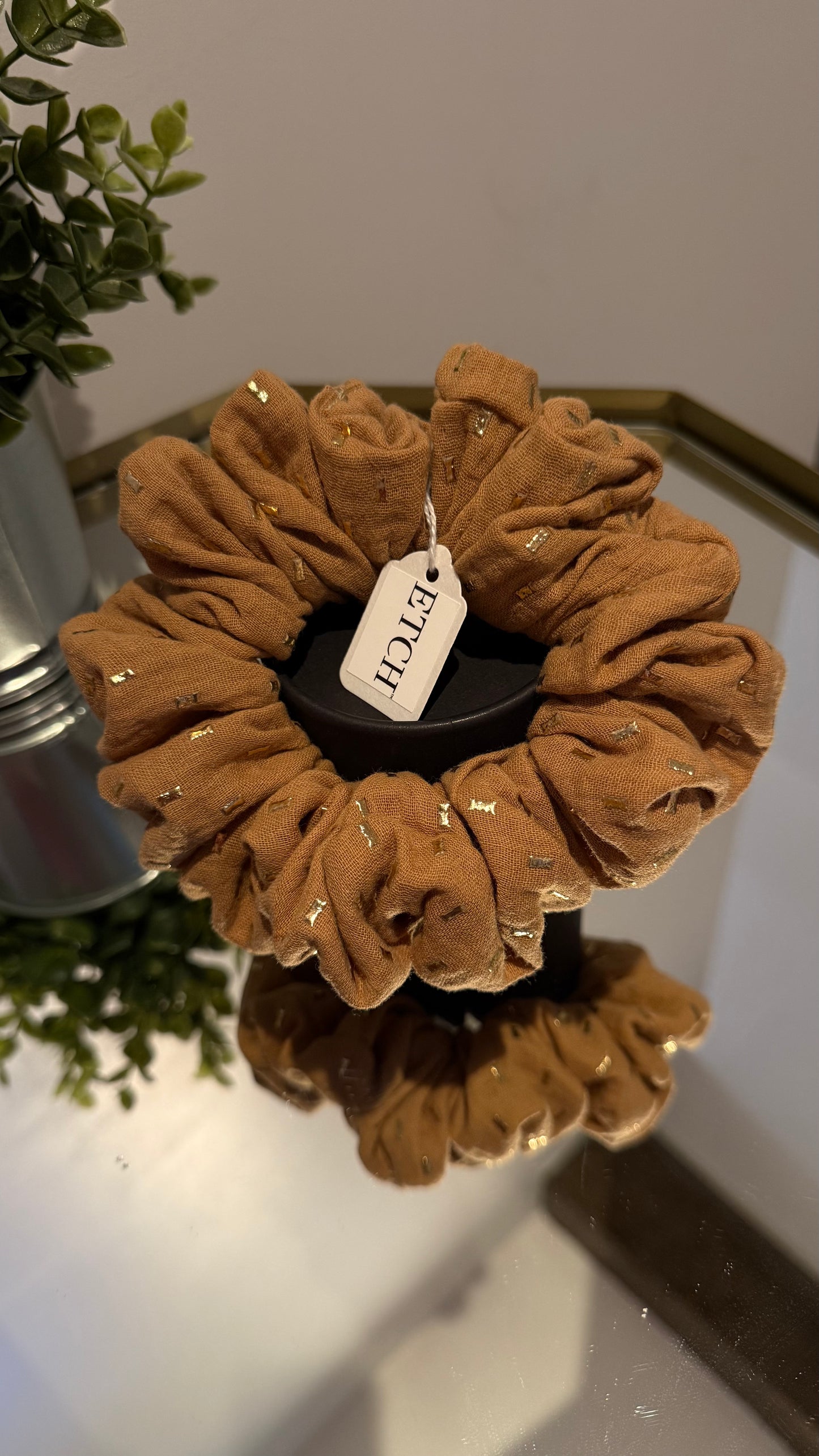 ETCH™ XL Limited Edition Scrunchie – Golden Brown