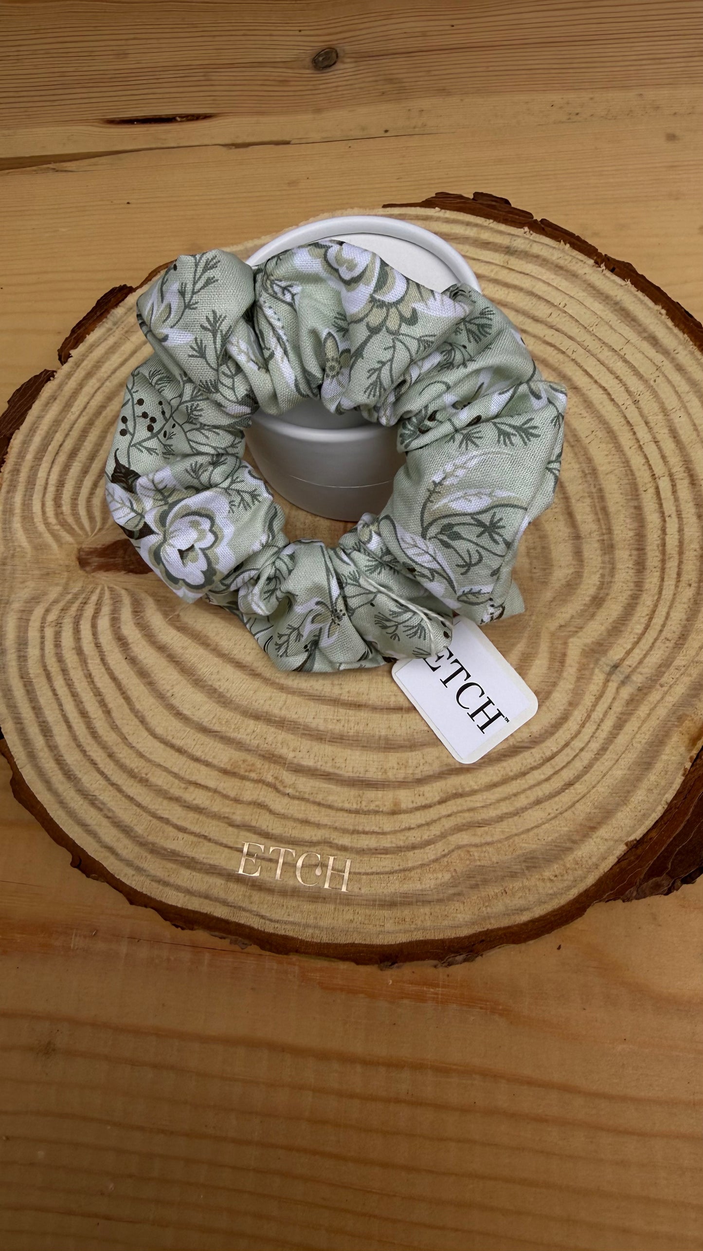 Botanical Cotton Scrunchie – Sage Garden | ETCH™