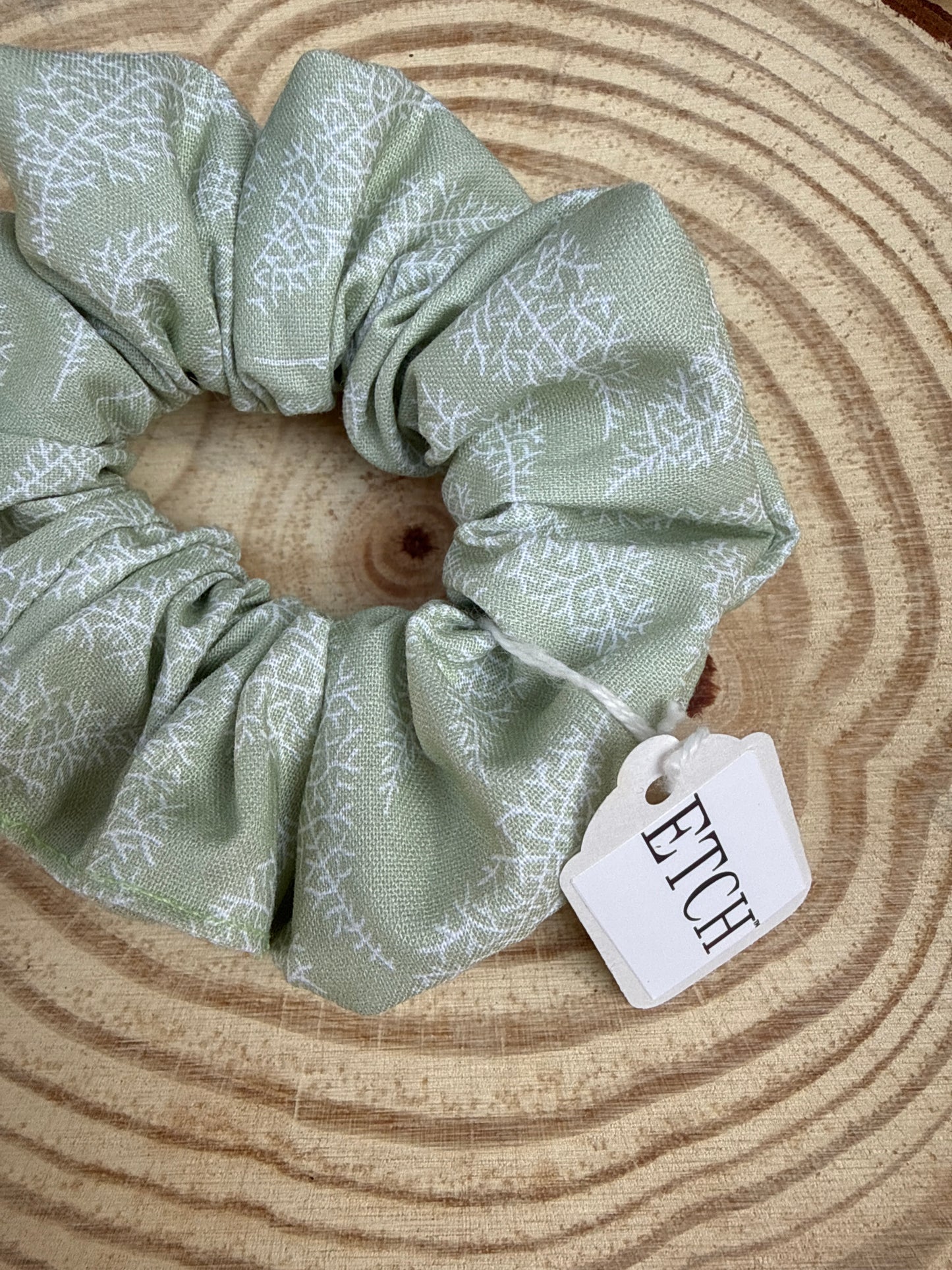 Botanical Touch™ Scrunchie – Organic Cotton